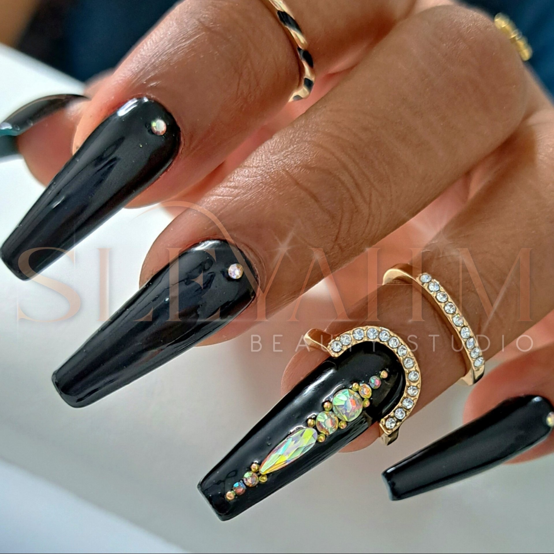 Pose Gel X avec Strass